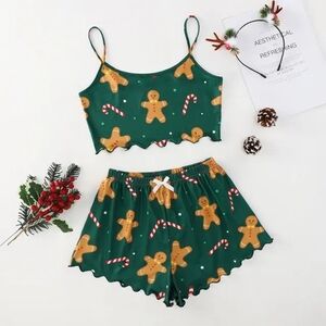 Festive Green Gingerbread Print Sleepwear Set